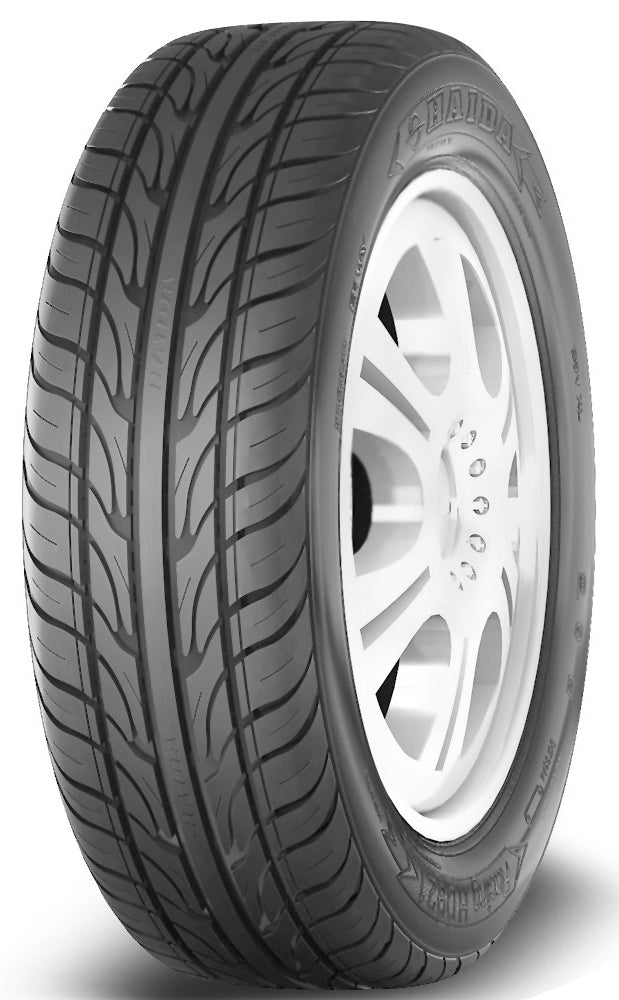 TOEE HD700 245/35R19 93W