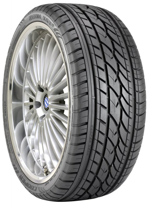 COOPER ZEON XST 305/40R22 114V